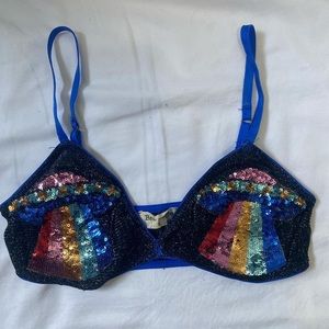 Rave bra!